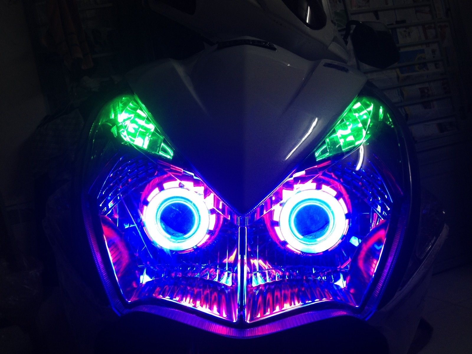 Vua bán độ bóng đèn led pha xe máy siêu sáng giá rẻ tphcm