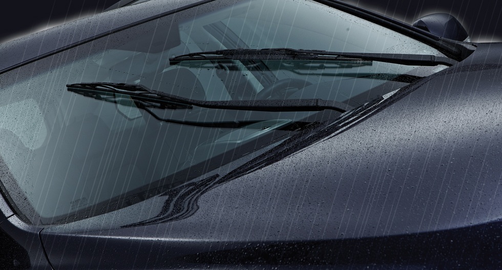 Xót xa tìm cách bảo vệ xe hơi ô tô ngày mưa
