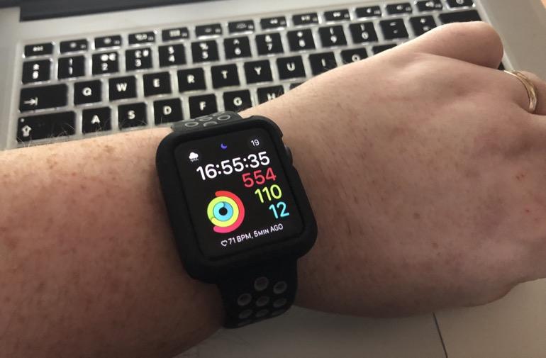 Những điều bạn ần lưu ý trước khi mua đồng hồ Apple Watch 3