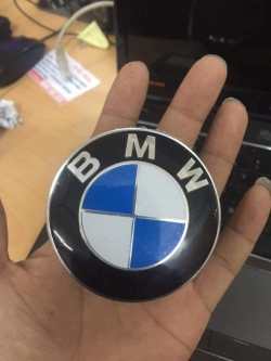 Logo Nắp Capo Đầu Xe BMW