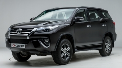 Thay mâm xe hơi Toyota Fortuner 17 inch cao cấp