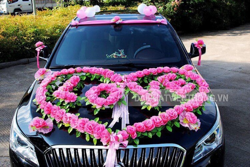 Trùm bán cho thuê hoa trang trí xe cưới cô dâu đẹp giá rẻ nhất tphcm