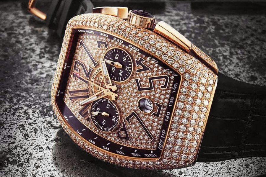 Gi b n ng h Franck Muller Richard Mille nam n ch nh h ng t t