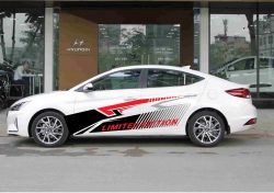 Dán tem decal thiết kế cho xe ô to Hyundai Elantra mới