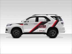 Decal thiết kế dán cho xe hơi Toyota Fortuner 2015