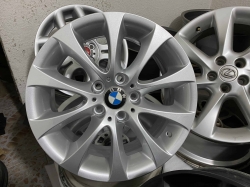 Thay mâm 17 inch cho xe ô tô BMW 320i 2010 cực ngầu