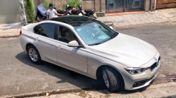 Dán nóc Panorama xe BMW 320i 2019